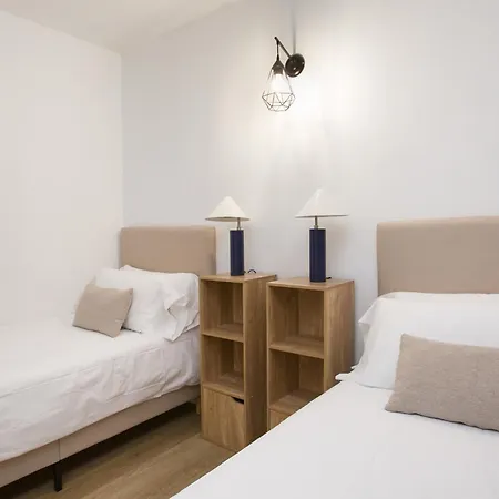 Puerta Del Camino 5 - Patio Y Wifi Διαμέρισμα