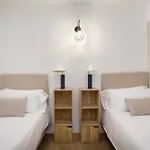 Apartment Puerta Del Camino 5 - Patio Y Wifi *