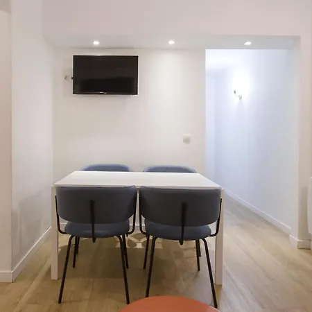 Puerta Del Camino 5 - Patio Y Wifi Daire *