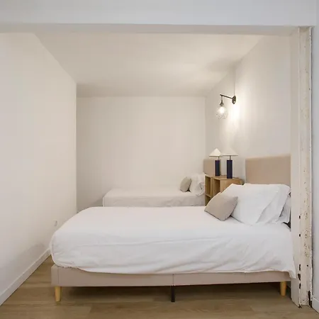 Apartman Puerta Del Camino 5 - Patio Y Wifi *